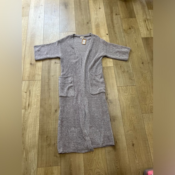 Jella C. Full length robe - Picture 1 of 3